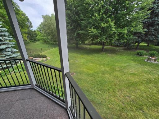 Plush lawn area and unique decorative railing system