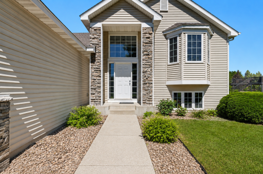 3951 Landings Drive, Saint Bonifacius, MN 55375