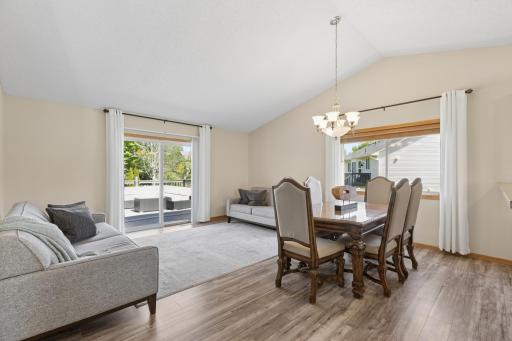 3951 Landings Drive, Saint Bonifacius, MN 55375