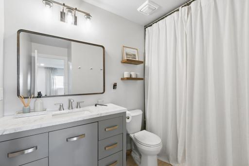 3951 Landings Drive, Saint Bonifacius, MN 55375