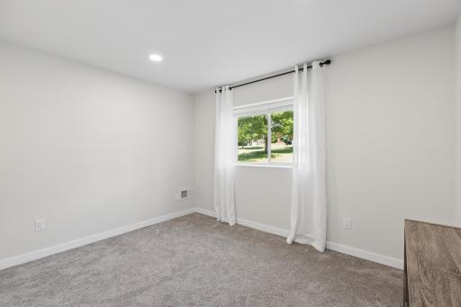 3951 Landings Drive, Saint Bonifacius, MN 55375