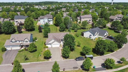 3951 Landings Drive, Saint Bonifacius, MN 55375