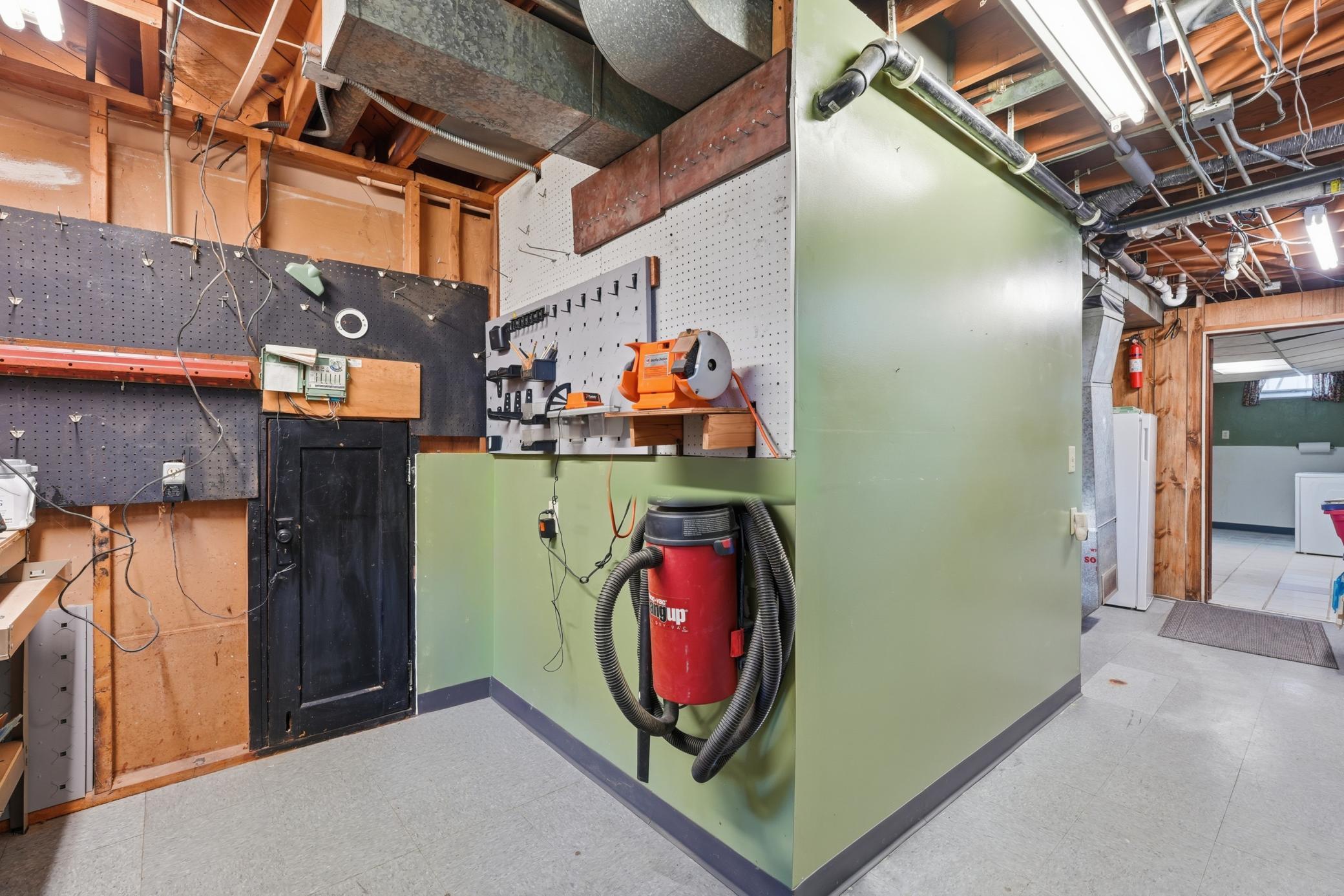 Fantastic workshop space.