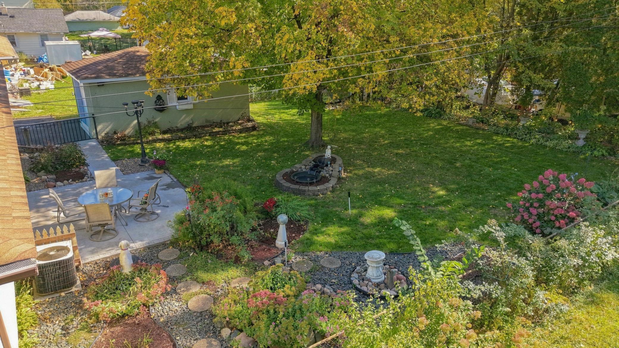 Ariel shot of the gardens and fabulous yard.