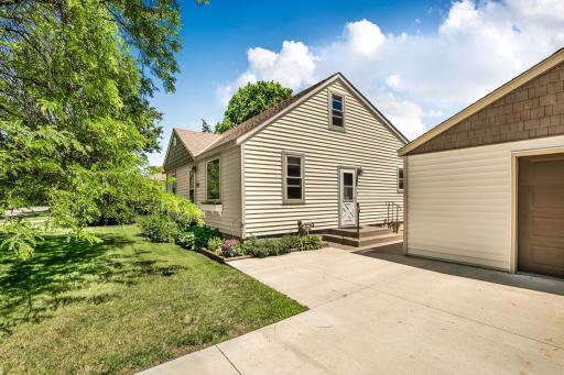 1114 34th Avenue N, Saint Cloud, MN 56303