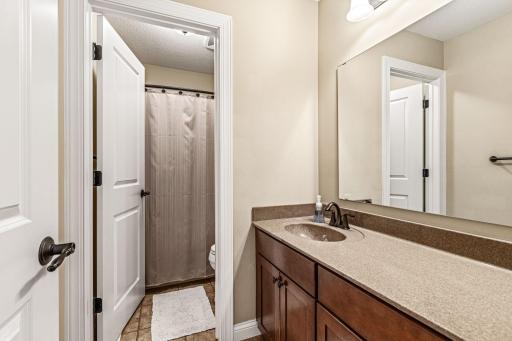 Welcome to 1179 Maple Lane W - Roseville