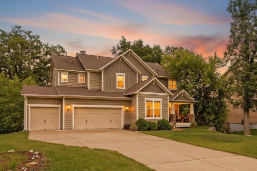 1179 Maple Lane W, Saint Paul, MN 55113