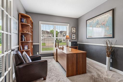 Welcome to 1179 Maple Lane W - Roseville