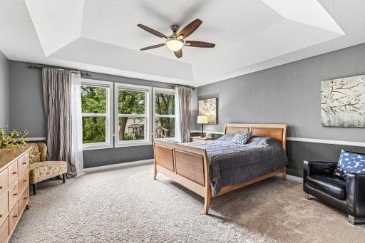 Welcome to 1179 Maple Lane W - Roseville