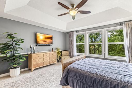 Welcome to 1179 Maple Lane W - Roseville