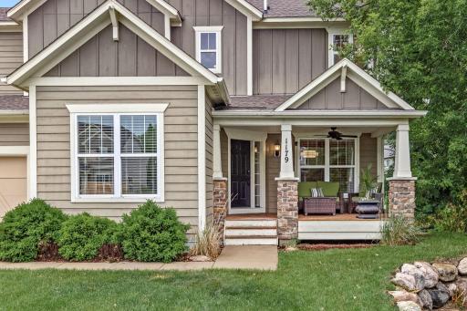Welcome to 1179 Maple Lane W - Roseville
