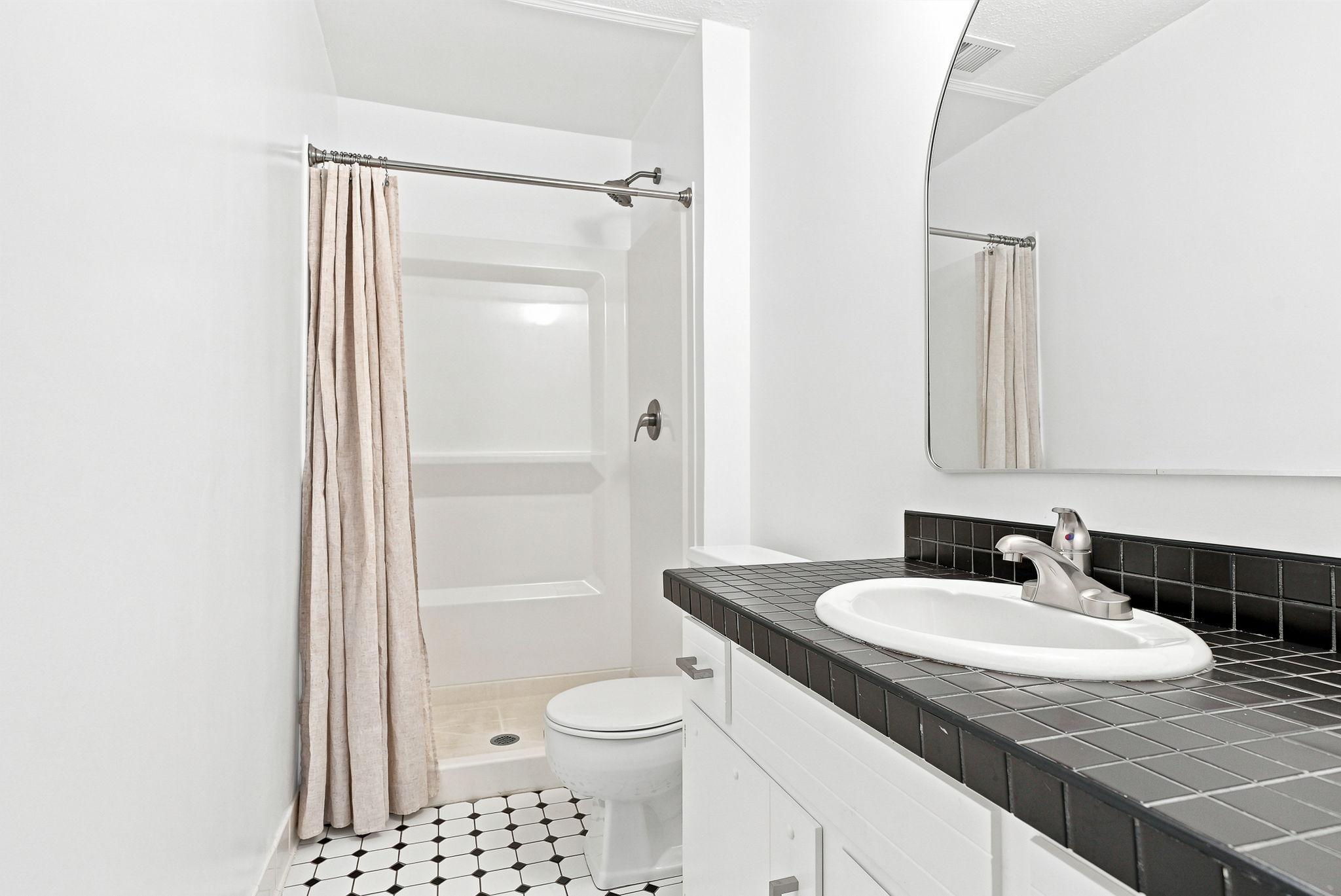 3/4 Bathroom