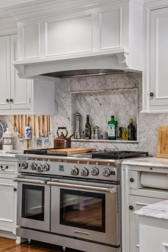 17803 Maple Hill Road, Wayzata, MN 55391