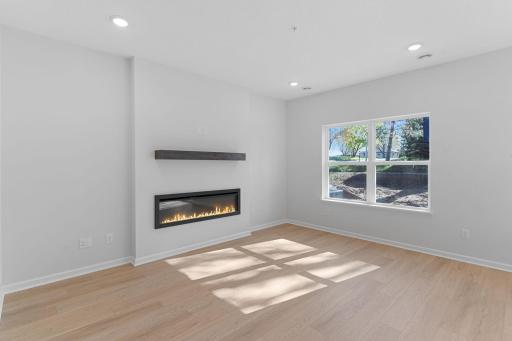 1520 Trellis Lane, West Saint Paul, MN 55118