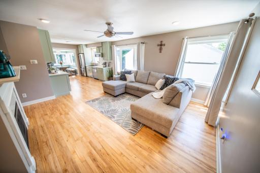 1550 7 1/2 Avenue NE, Rochester, MN 55906