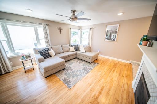 1550 7 1/2 Avenue NE, Rochester, MN 55906