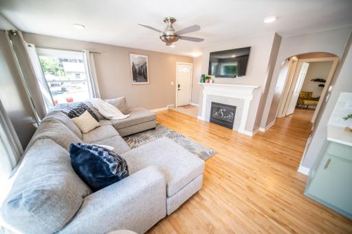 1550 7 1/2 Avenue NE, Rochester, MN 55906