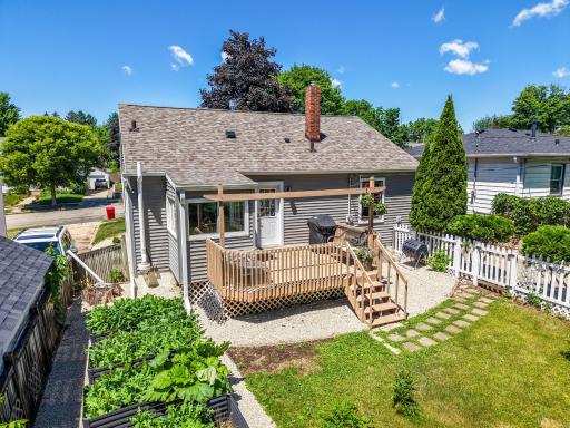 1550 7 1/2 Avenue NE, Rochester, MN 55906