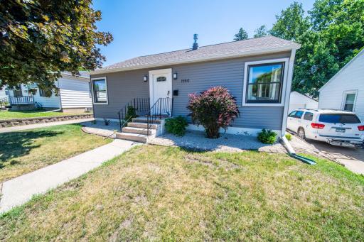 1550 7 1/2 Avenue NE, Rochester, MN 55906