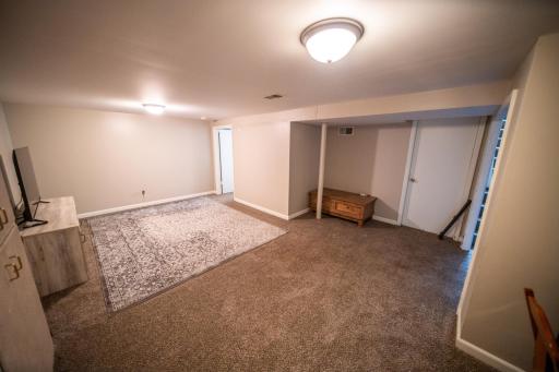 1550 7 1/2 Avenue NE, Rochester, MN 55906