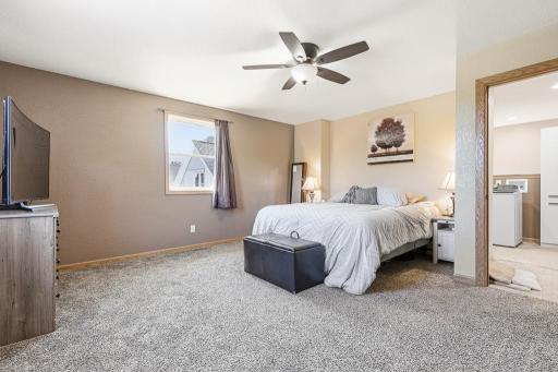 313 7th Street W, Canby, MN 56220