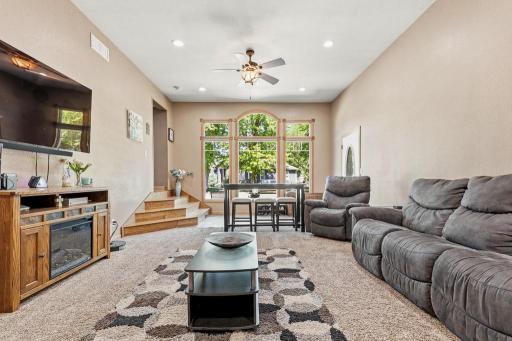 313 7th Street W, Canby, MN 56220