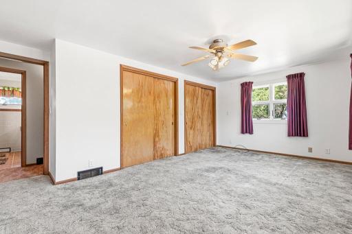 213 2nd Street E, Jasper, MN 56144