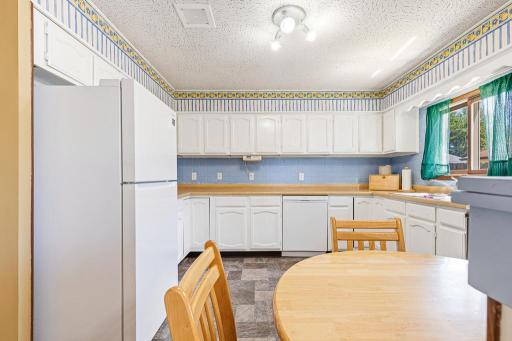 213 2nd Street E, Jasper, MN 56144