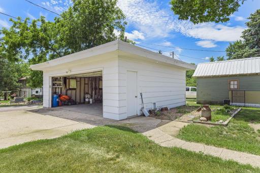 213 2nd Street E, Jasper, MN 56144