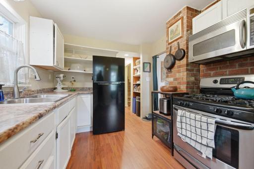 5340 Emerson Avenue N, Brooklyn Center, MN 55430