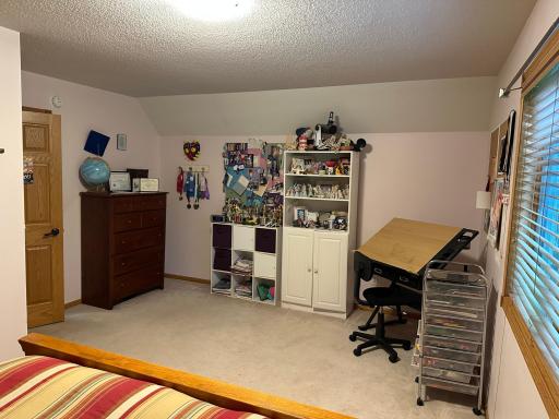 bedroom2a.jpeg