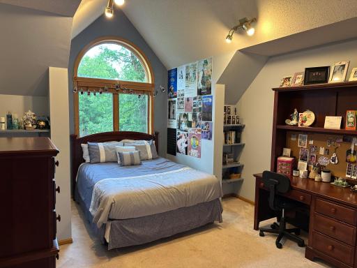 Bedroom3a.jpeg