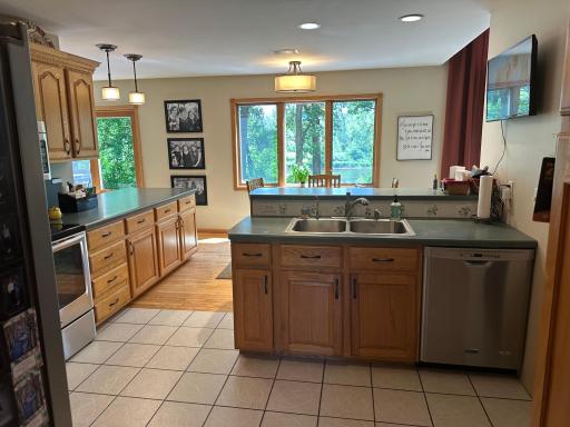 kitchen3.jpeg