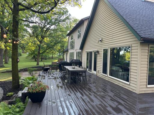 Outsidedeck2.jpeg