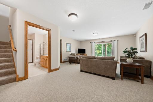 18892 88th Avenue N, Maple Grove, MN 55311