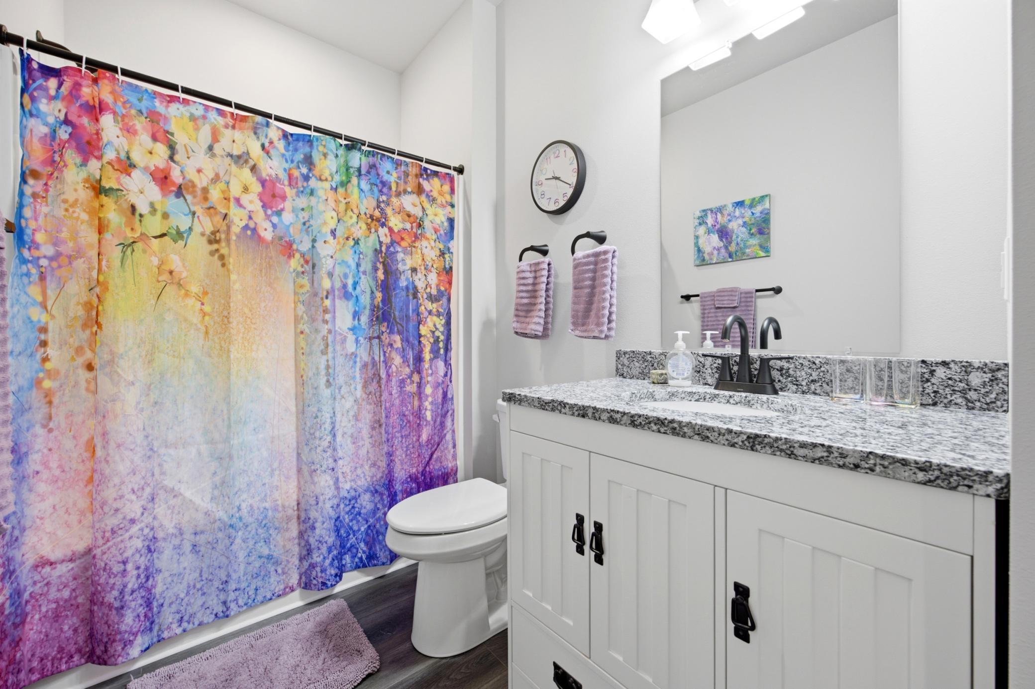 2nd Bathroom