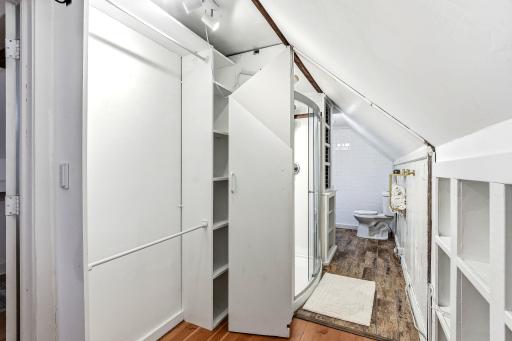 11-web-or-mls-5844-11th-Ave-11.jpg