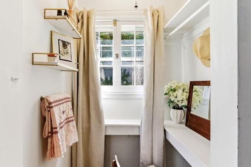 8-web-or-mls-5844-11th-Ave-08.jpg