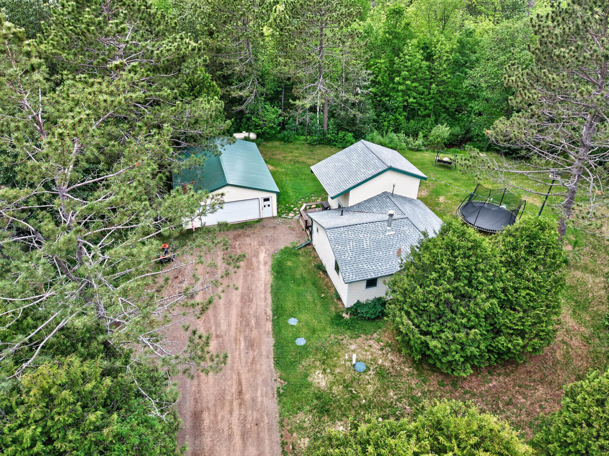 7092828