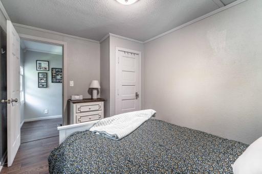 104 6th Avenue SW, Pelican Rapids, MN 56572