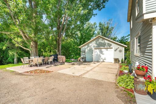 104 6th Avenue SW, Pelican Rapids, MN 56572