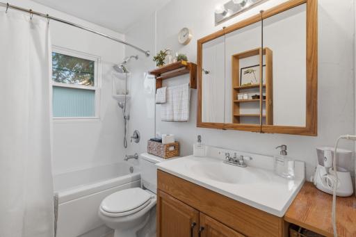 4857 Kentucky Avenue N, Minneapolis, MN 55428