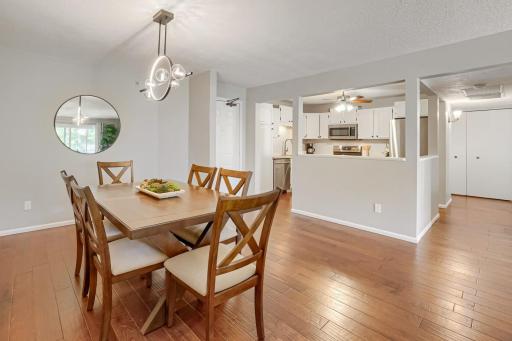 10600 43rd Avenue N, 202, Minneapolis, MN 55442