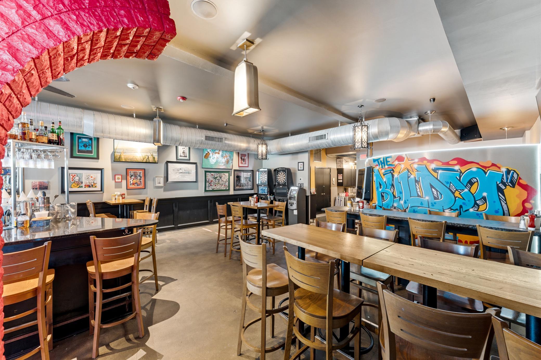 1111 Hennepin Restaurants Seating 4.jpg