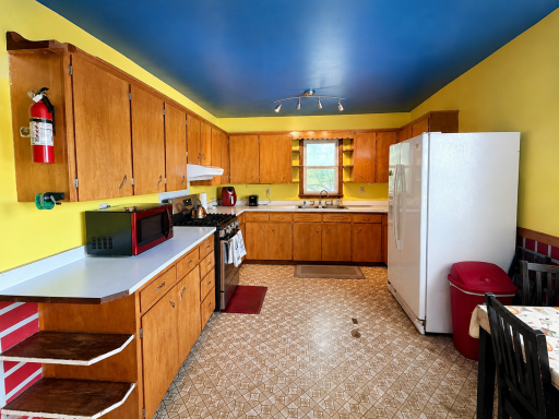 30654 State Highway 65, Pengilly, MN 55775