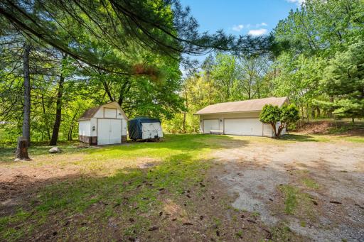 1125 Oakview Lane N, Minneapolis, MN 55441