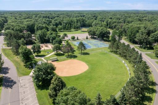 12882 Kingwood Drive, Baxter, MN 56425
