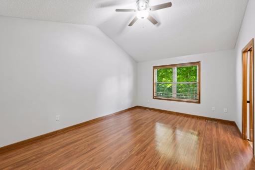 11763 Erskin Circle, Minneapolis, MN 55449