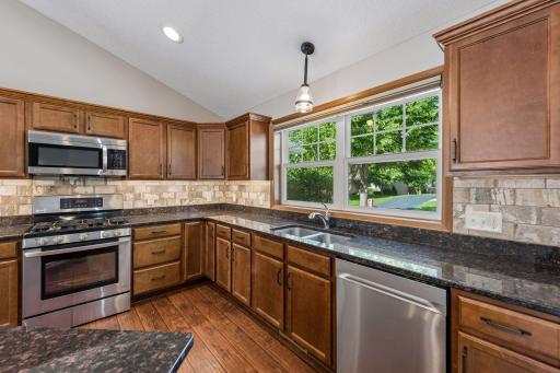 11763 Erskin Circle, Minneapolis, MN 55449