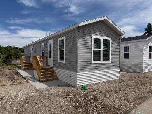 1611 6th Avenue E, A5, Alexandria, MN 56308